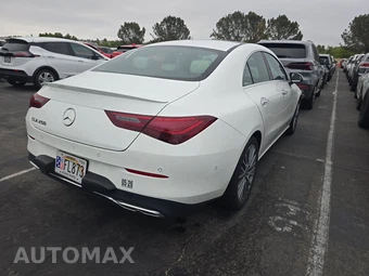 2025 Mercedes-Benz CLA 250 – miniatura 4