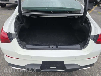 2025 Mercedes-Benz CLA 250 - miniatura 14