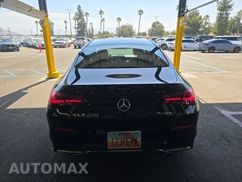 2025 Mercedes-Benz CLA 250 – miniatura 5
