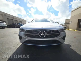 2025 Mercedes-Benz CLA 250 – miniatura 2