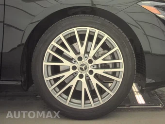 2025 Mercedes-Benz CLA 250 – miniatura 10