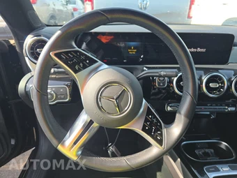 2025 Mercedes-Benz CLA 250 – miniatura 10