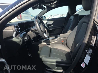 2025 Mercedes-Benz CLA 250 – miniatura 7