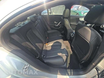 2025 Mercedes-Benz CLA 250 - miniatura 16