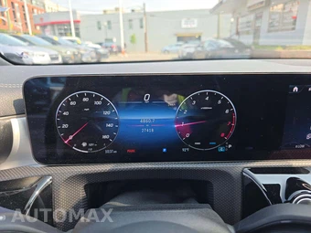 2025 Mercedes-Benz CLA 250 - miniatura 9