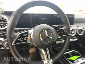 2025 Mercedes-Benz CLA 250 – miniatura 15
