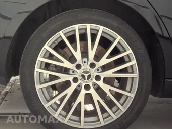 2025 Mercedes-Benz CLA 250 – miniatura 11