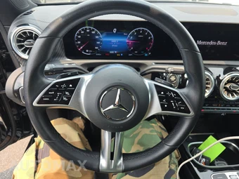 2025 Mercedes-Benz CLA 250 – miniatura 16