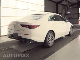 2025 Mercedes-Benz CLA 250 – miniatura 5
