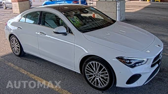 2025 Mercedes-Benz CLA 250 - miniatura 3