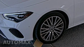 2025 Mercedes-Benz CLA 250 - miniatura 7