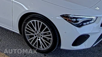 2025 Mercedes-Benz CLA 250 - miniatura 8