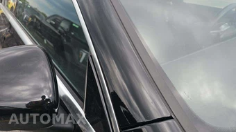 2025 Mercedes-Benz CLA 250 - miniatura 24