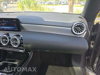 2025 Mercedes-Benz CLA 250 – miniatura 19