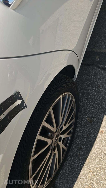 2025 Mercedes-Benz CLA 250 - miniatura 28