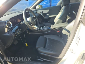 2025 Mercedes-Benz CLA 250 - miniatura 7