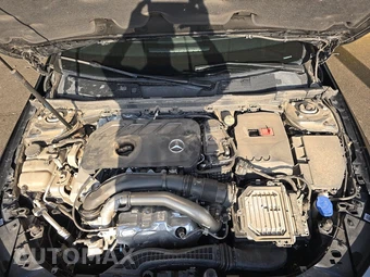 2025 Mercedes-Benz CLA 250 - miniatura 15