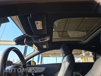 2025 Mercedes-Benz CLA 250 - miniatura 18