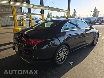 2025 Mercedes-Benz CLA 250 - miniatura 4