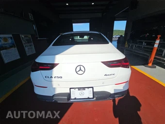 2025 Mercedes-Benz CLA 250 - miniatura 5