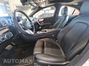 2025 Mercedes-Benz CLA 250 - miniatura 7