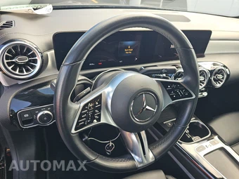 2025 Mercedes-Benz CLA 250 – miniatura 10