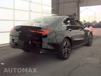 2025 Mercedes-Benz CLA 250 - miniatura 5