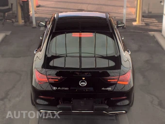 2025 Mercedes-Benz CLA 250 - miniatura 6