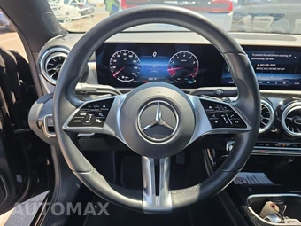 2025 Mercedes-Benz CLA 250 – miniatura 10