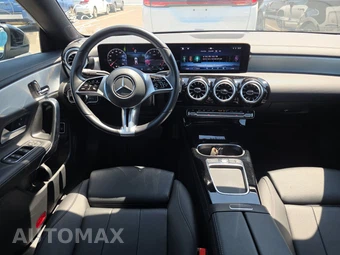 2025 Mercedes-Benz CLA 250 – miniatura 11