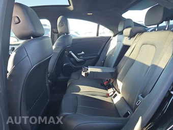 2025 Mercedes-Benz CLA 250 – miniatura 13