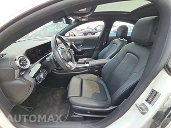 2025 Mercedes-Benz CLA 250 – miniatura 13