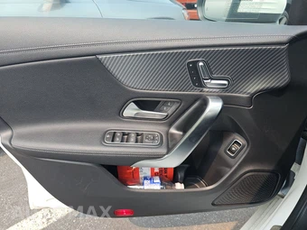 2025 Mercedes-Benz CLA 250 – miniatura 15