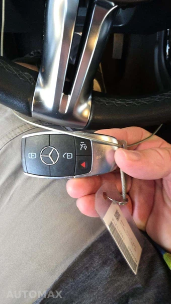 2025 Mercedes-Benz CLA 250 - miniatura 19