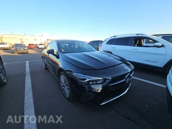 2025 Mercedes-Benz CLA 250 - miniatura 3