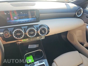2025 Mercedes-Benz CLA 250 – miniatura 17