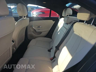 2025 Mercedes-Benz CLA 250 – miniatura 19