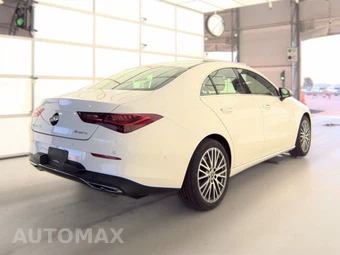 2025 Mercedes-Benz CLA 250 – miniatura 5