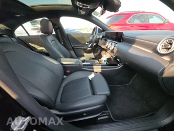 2025 Mercedes-Benz CLA 250 – miniatura 14