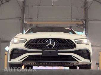 2025 Mercedes-Benz CLE 300 Coupe – miniatura 3