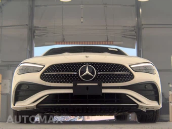 2025 Mercedes-Benz CLE 300 Coupe - miniatura 3