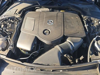 2025 Mercedes-Benz CLE 300 Coupe - miniatura 16