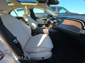 2025 Mercedes-Benz E 350 4MATIC Sedan - miniatura 14