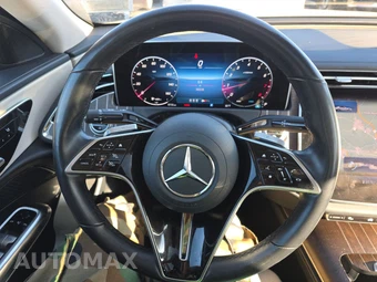 2025 Mercedes-Benz E 350 4MATIC Sedan - miniatura 16