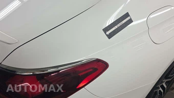 2025 Mercedes-Benz E 350 4MATIC Sedan - miniatura 30