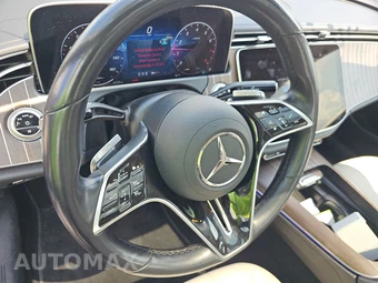 2025 Mercedes-Benz E 350 4MATIC Sedan - miniatura 16