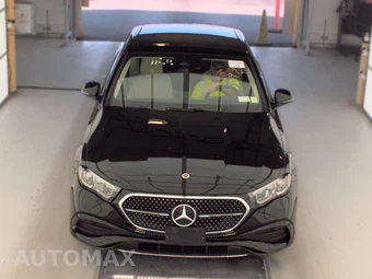 2025 Mercedes-Benz E 350 4MATIC Sedan - miniatura 2