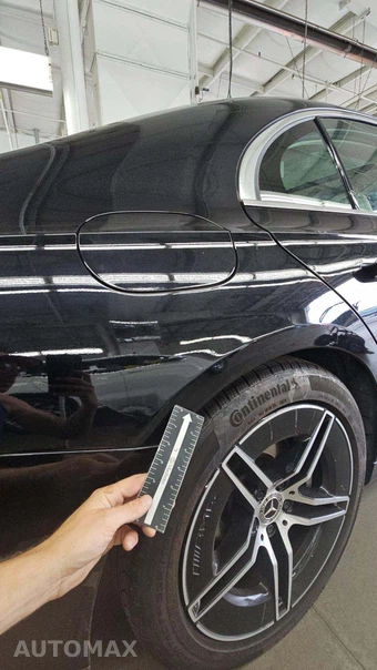 2025 Mercedes-Benz E 350 4MATIC Sedan - miniatura 29