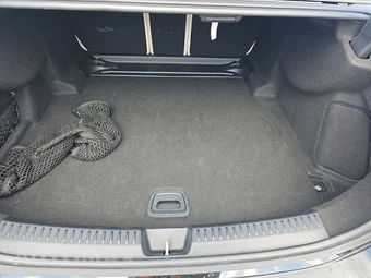 2025 Mercedes-Benz E 350 4MATIC Sedan - miniatura 23
