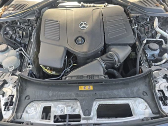 2025 Mercedes-Benz E 350 4MATIC Sedan - miniatura 22